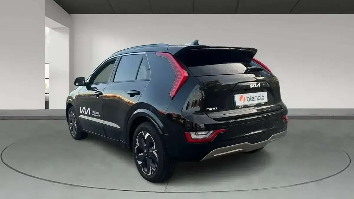 Usado Kia e-Niro 150 kW (204 CV) 2025 Negro SUV