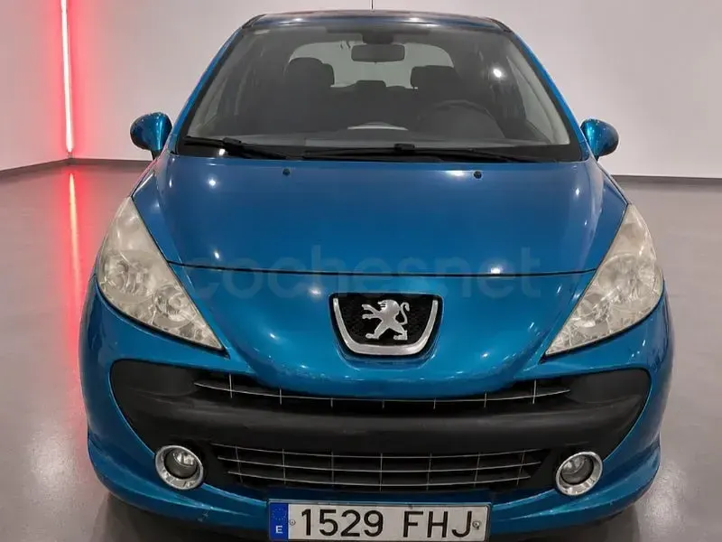 Usado Peugeot 207 110 CV (80 kW) 2007 Azul Berlina