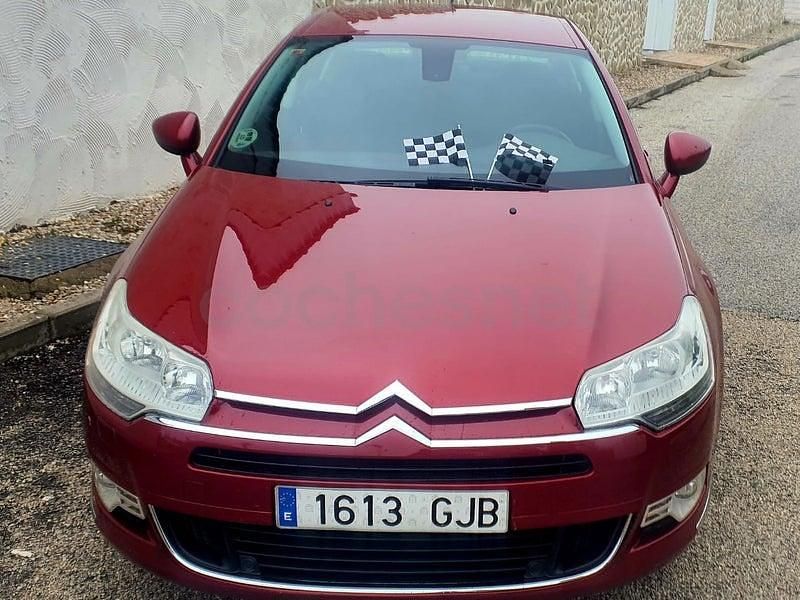 Usado Citroën C5 110 CV (80 kW) 2008 Granate Berlina