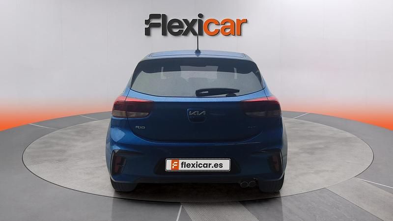 Usado Kia Rio GT-Line 84 CV (61 kW) 2023 Azul Berlina