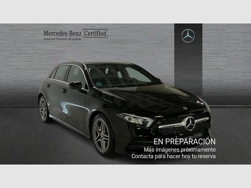 Usado Mercedes A200 150 CV (110 kW) 2022 Negro Berlina
