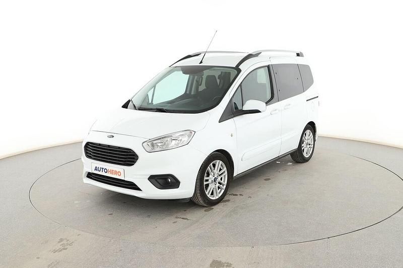 Usado Ford Tourneo Titanium 95 CV (69 kW) 2020 Blanco Monovolumen