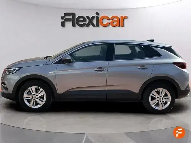 Usado Opel Grandland X Edition 130 CV (95 kW) 2021 Gris SUV