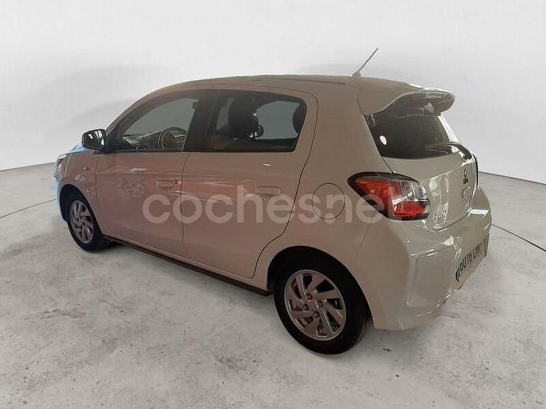 Usado Mitsubishi Space Star Motion 71 CV (52 kW) 2023 Blanco Berlina