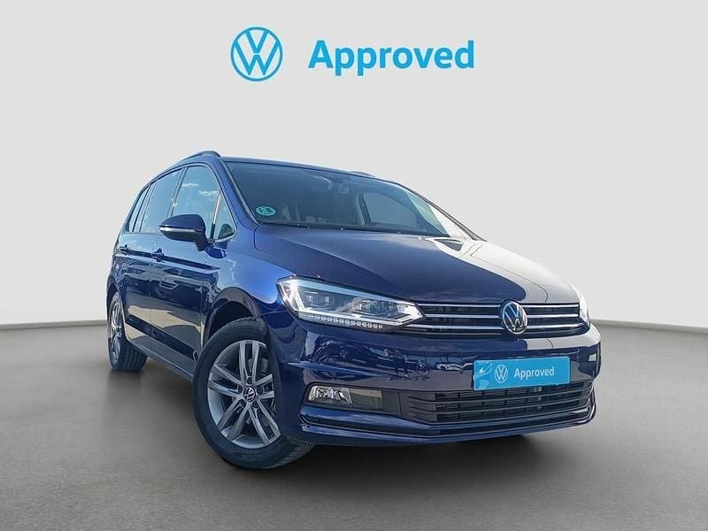 Usado VW Touran 150 CV (110 kW) 2025 Azul Monovolumen