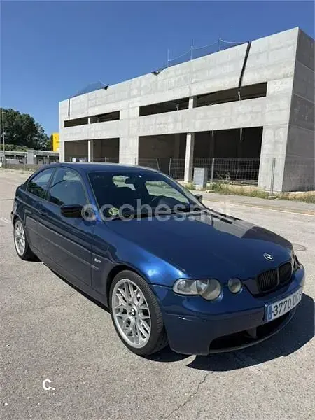 Usado BMW 318 M Sport 115 CV (84 kW) 2004 Azul Berlina