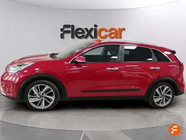 Usado Kia Niro 141 CV (103 kW) 2018 Rojo SUV