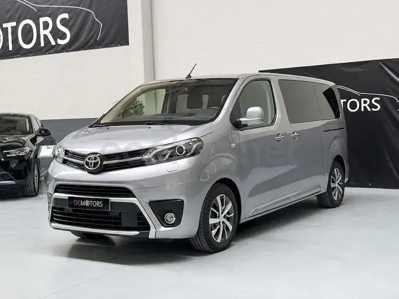 Usado Toyota Proace Verso Advance 150 CV (110 kW) 2020 Gris / plata Familiar