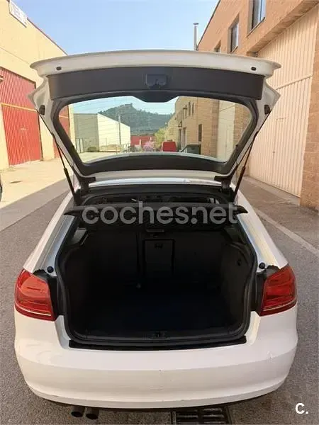 Usado Audi A3 Ambition 160 CV (117 kW) 2010 Blanco Utilitario