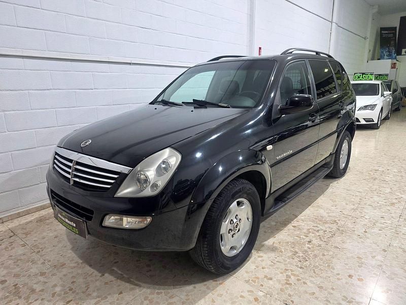 Negro Usado 2006 Ssangyong (KGM) Rexton Limited SUV | 5800 € (Precio justo) - Imagen 1/4