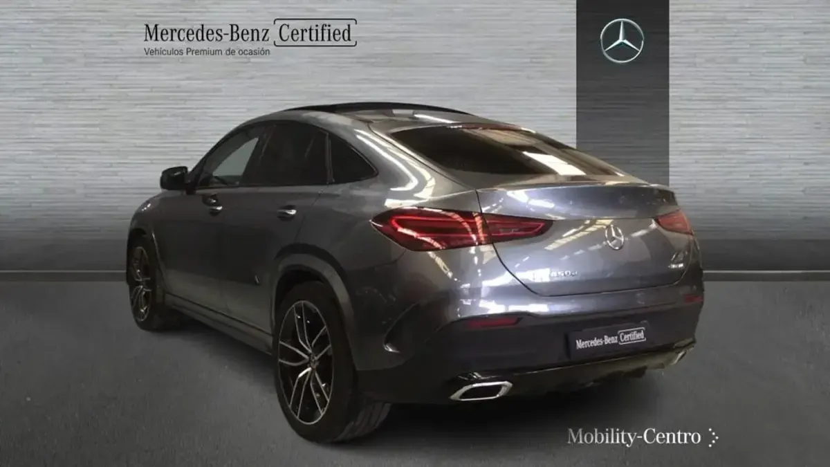 Usado Mercedes GLE450 AMG AMG line 367 CV (269 kW) 2023 Gris selenita SUV
