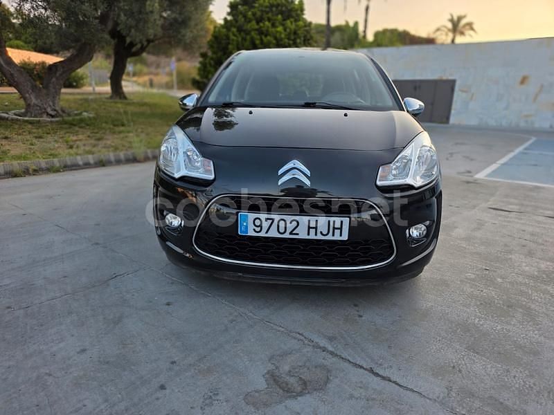 Usado Citroën C3 92 CV (67 kW) 2012 Negro Utilitario