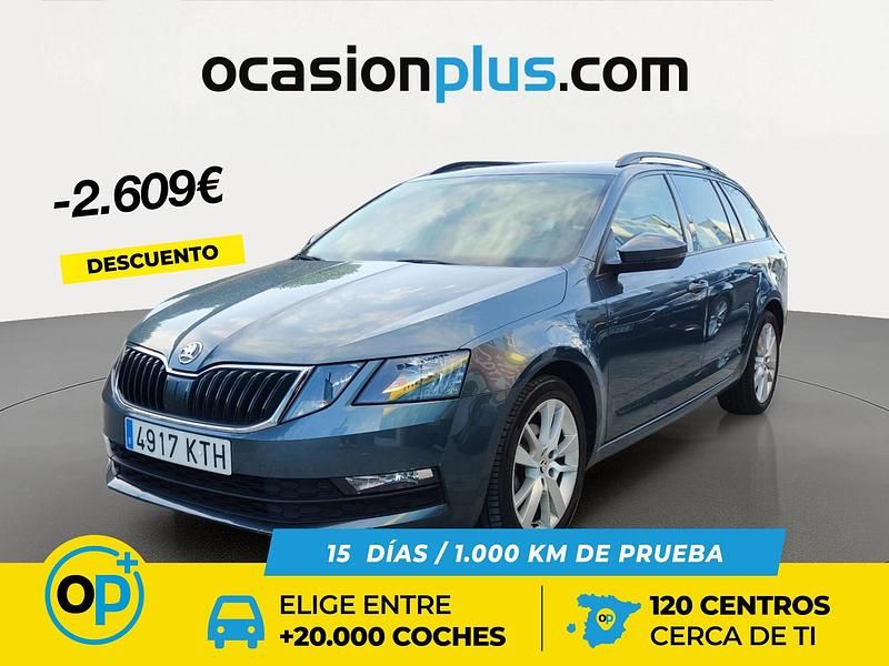 Usado Skoda Octavia 150 CV (110 kW) 2019 Gris Familiar