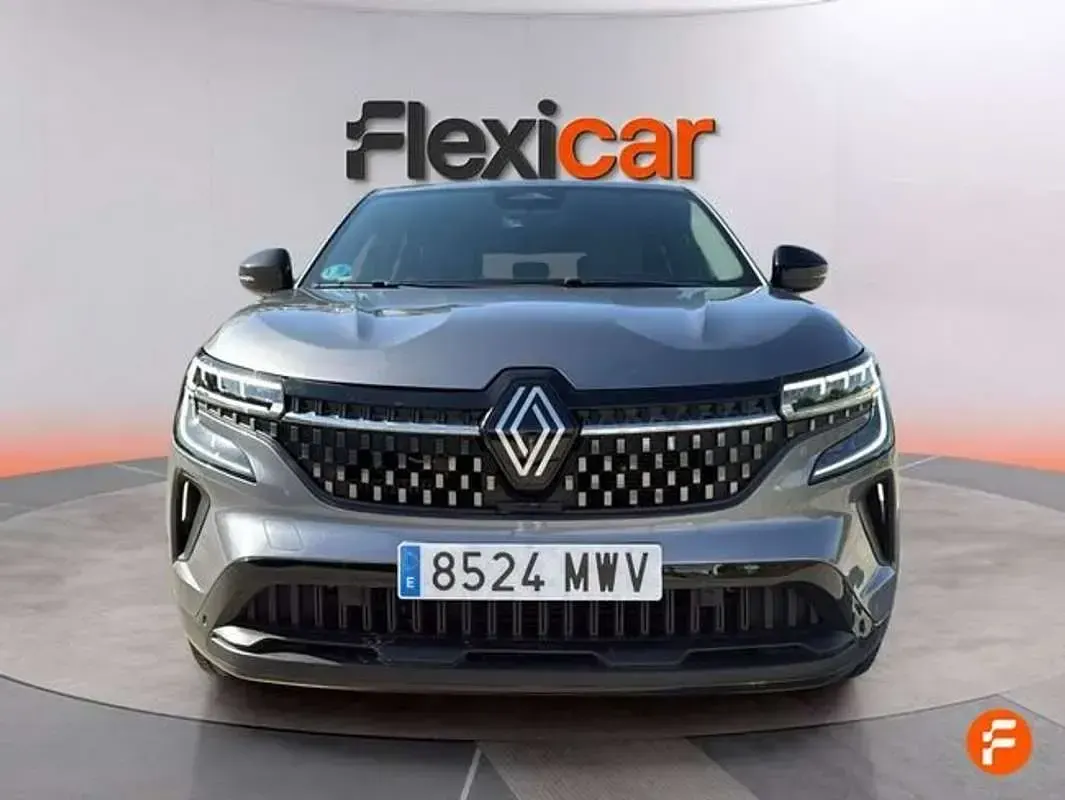 Usado Renault Austral Equilibre 140 CV (102 kW) 2024 Gris SUV