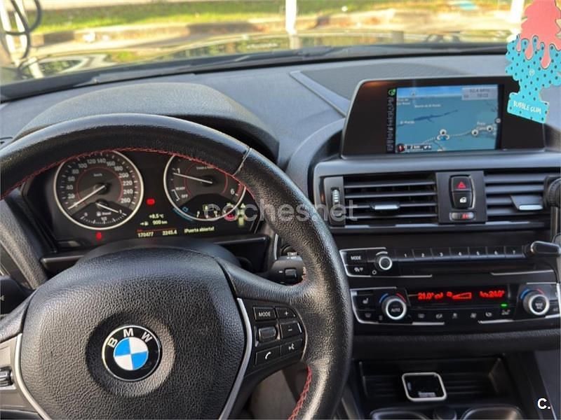 Usado BMW 118 Efficient Dynamics 143 CV (105 kW) 2015 Negro Utilitario