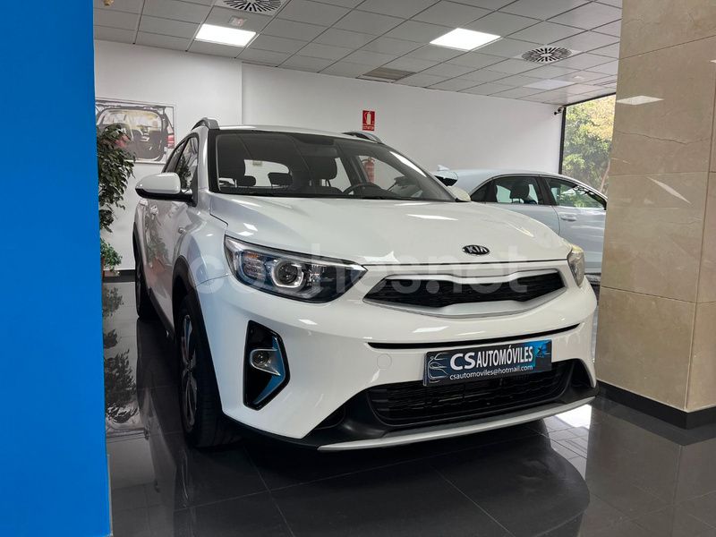 Blanco Usado 2021 Kia Stonic SUV | 13.400 € (Super precio) - Imagen 1/4