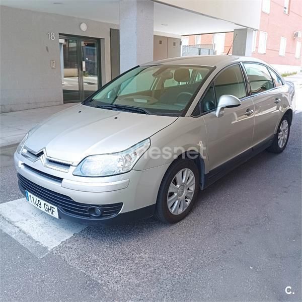 Gris / plata Usado 2008 Citroën C4 Exclusive Berlina | 2399 € (Buen precio) - Imagen 1/4
