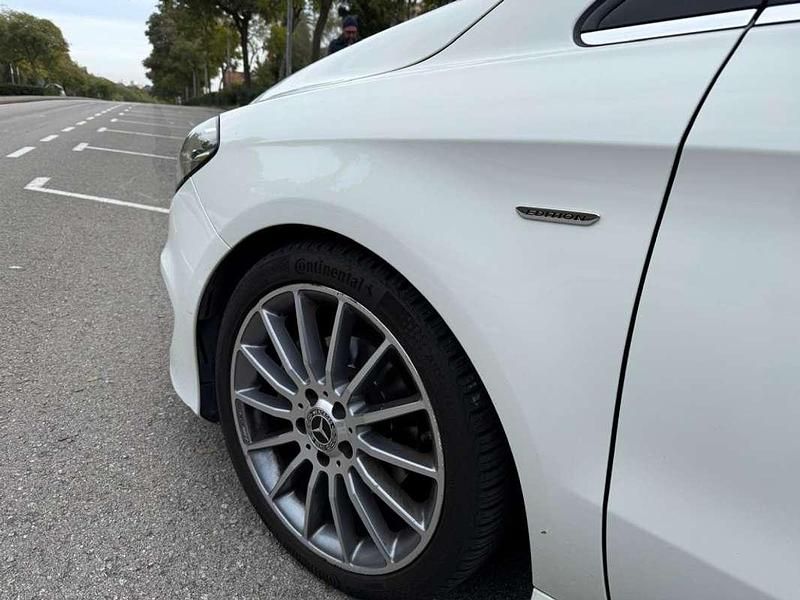 Usado Mercedes B200 136 CV (100 kW) 2018 Blanco Monovolumen