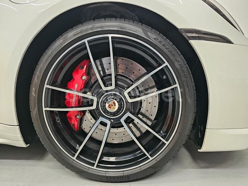 Usado Porsche 911 Turbo 580 CV (426 kW) 2022 Blanco Coupe