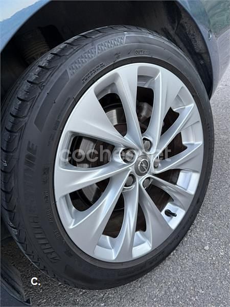 Usado Opel Astra Excellence 136 CV (100 kW) 2017 Azul Familiar