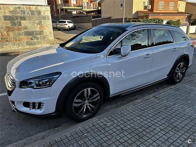 Usado Peugeot 508 RXH 180 CV (132 kW) 2015 Blanco Familiar