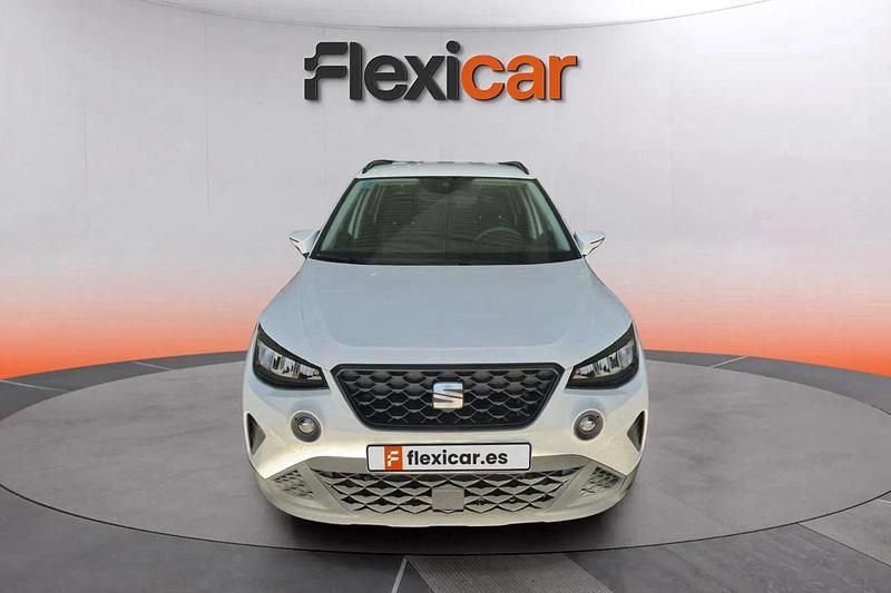 Usado Seat Arona Reference 95 CV (69 kW) 2021 Blanco SUV