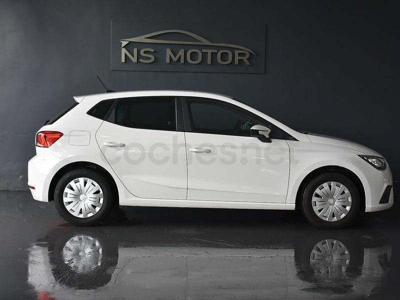Usado Seat Ibiza Reference 80 CV (58 kW) 2023 Blanco Utilitario