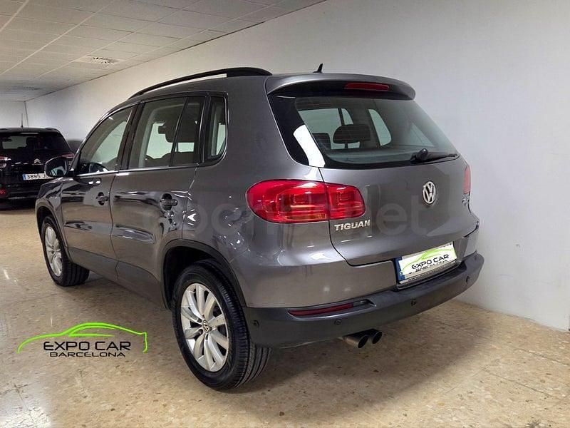 Usado VW Tiguan Advance 140 CV (102 kW) 2011 Gris / plata SUV