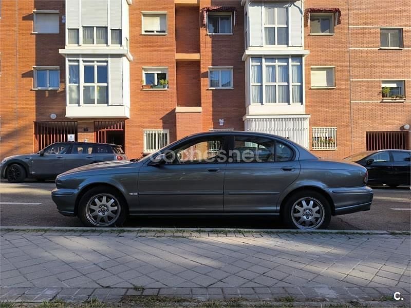 Gris / plata Usado 2005 Jaguar X-type Classic Berlina | 1200 € (Super precio) - Imagen 1/4