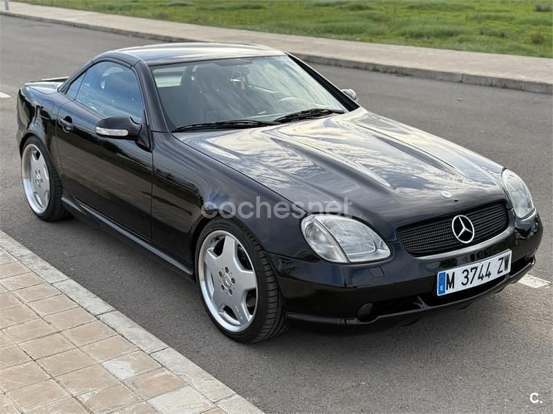 Usado Mercedes SLK320 218 CV (160 kW) 2000 Negro Descapotable