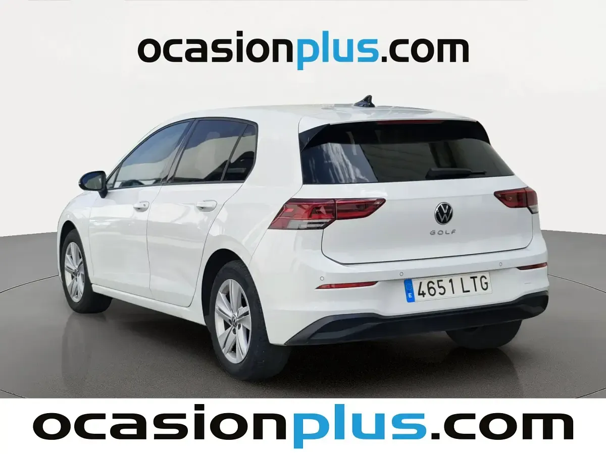 Usado VW Golf VIII Life 116 CV (85 kW) 2021 Blanco Utilitario