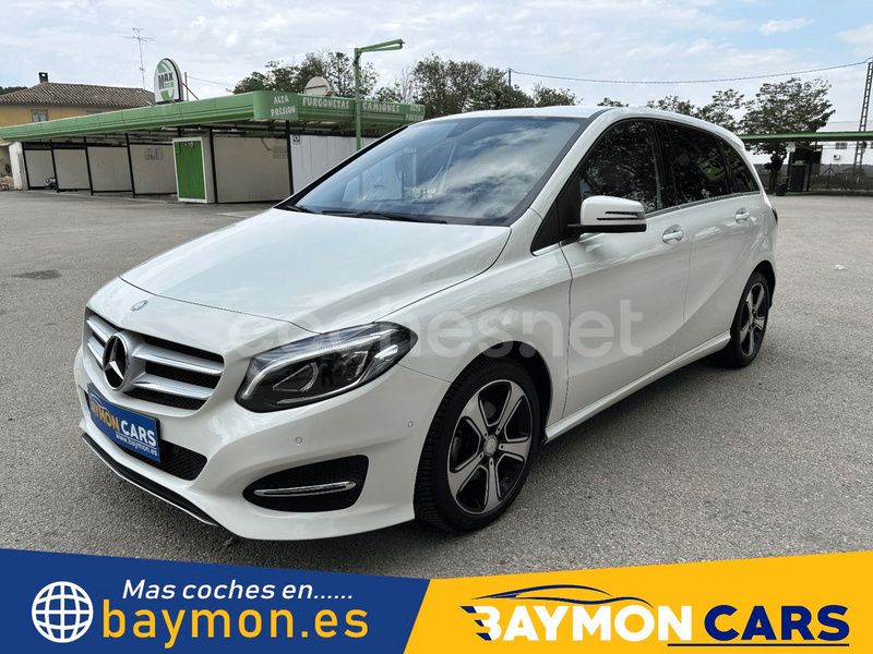 Blanco Usado 2016 Mercedes B200 Monovolumen | 17.990 € (Un poco caro) - Imagen 1/4