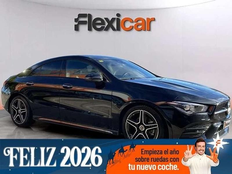 Negro Usado 2020 Mercedes CLA180 Berlina | 26.990 € (Buen precio) - Imagen 1/4