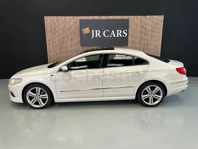 Usado VW CC R-line BlueMotion 140 CV (102 kW) 2012 Blanco Berlina