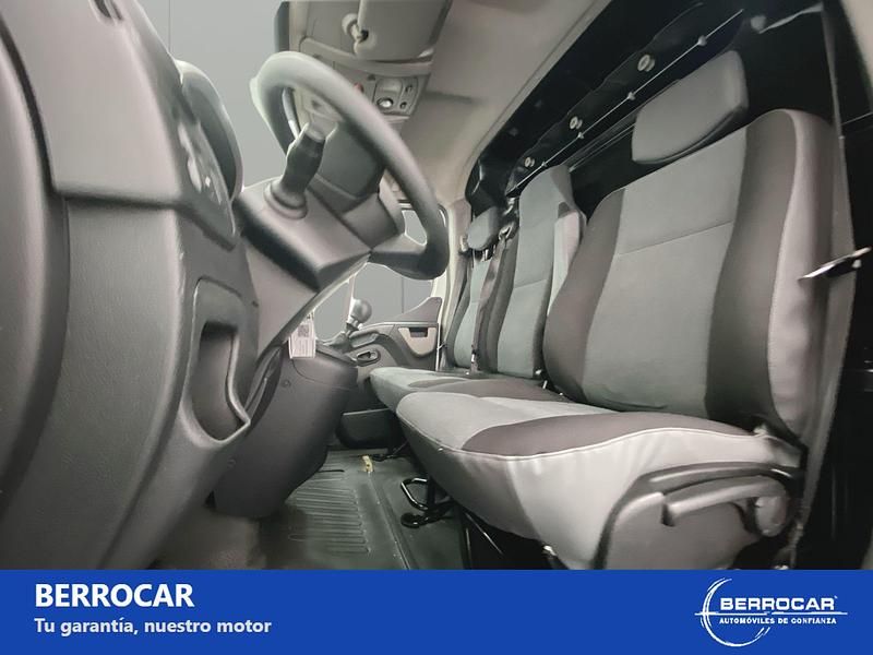 Usado Renault Master 110 CV (80 kW) 2015 Blanco Van