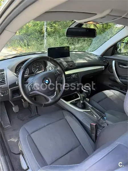 Usado BMW 118 Coupé 143 CV (105 kW) 2012 Negro Coupe