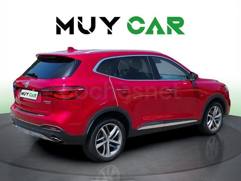 Begagnad MG EHS Comfort 258 HK (189 kW) 2022 Vit SUV