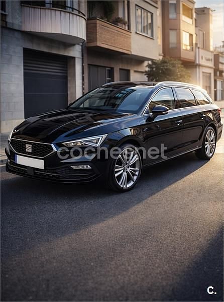 Usado Seat Leon Style 150 CV (110 kW) 2024 Negro Familiar