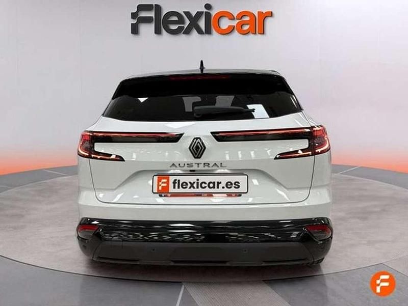 Usado Renault Austral Techno 200 CV (147 kW) 2024 Blanco SUV