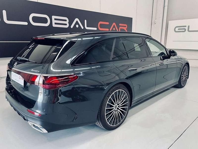 Usado Mercedes E300 313 CV (230 kW) 2025 Gris Familiar