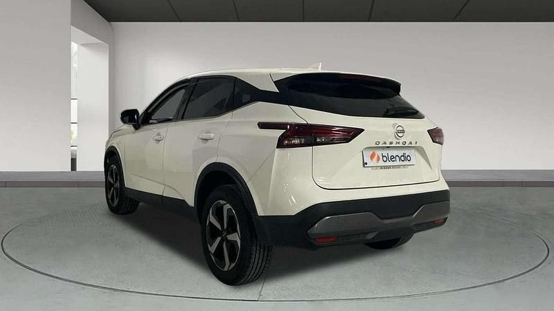 Blanco Usado 2024 Nissan Qashqai N-Connecta SUV | 25.415 € (Precio justo) - Imagen 1/4
