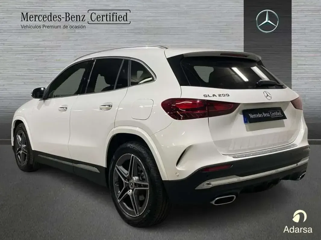 Usado Mercedes GLA200 163 CV (119 kW) 2025 SUV