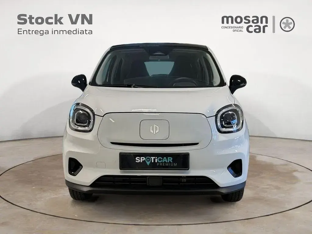 Nuevo Leapmotor T03 69 kW (95 CV) 2025 Light white Utilitario