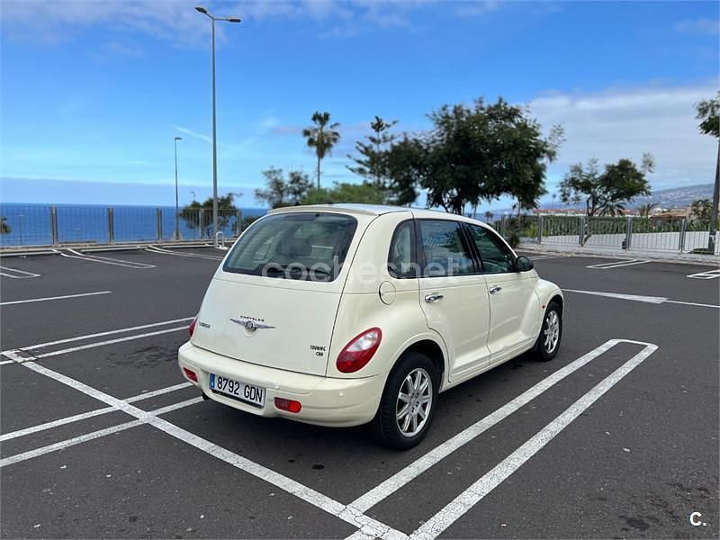 Usado Chrysler PT Cruiser Touring 150 CV (110 kW) 2009 Beige Familiar