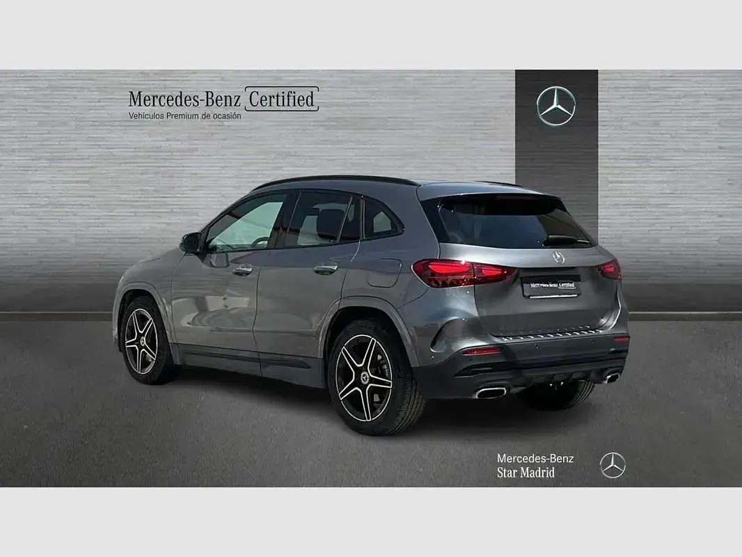 Usado Mercedes GLA200 150 CV (110 kW) 2025 SUV