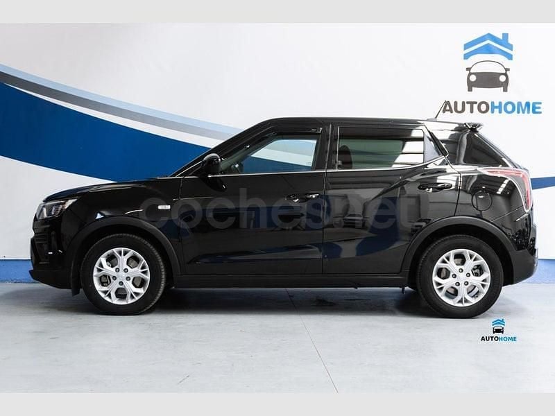 Usado Ssangyong (KGM) Tivoli 128 CV (94 kW) 2023 Negro SUV