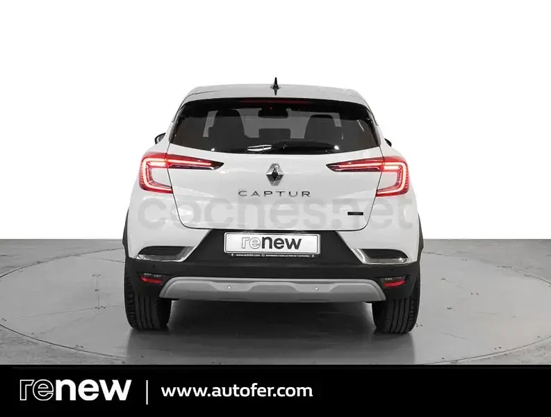 Usado Renault Captur Techno 145 CV (106 kW) 2023 Blanco SUV