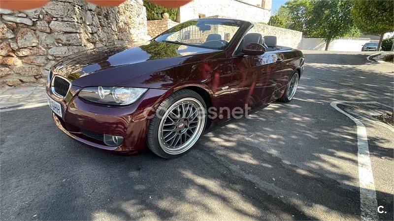 Usado BMW 320 Cabriolet 170 CV (125 kW) 2008 Granate Descapotable