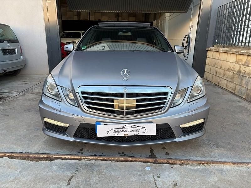 Usado Mercedes E63 AMG AMG 585 CV (430 kW) 2013 Gris / plata Berlina