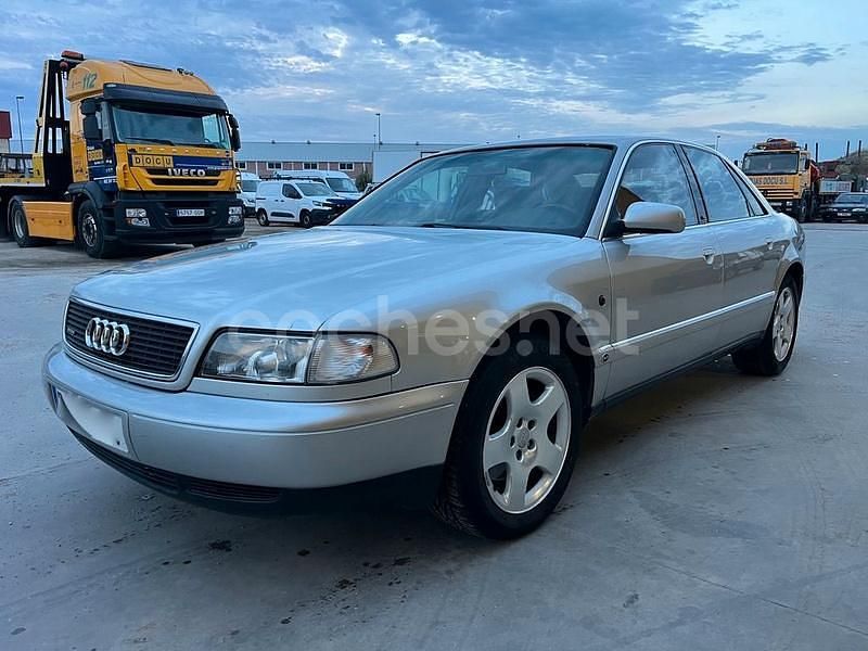 Usado Audi A8 300 CV (220 kW) 1995 Gris / plata Berlina